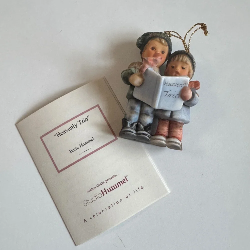 Berta Hummel Heavenly Trio Christmas Ornament Ashton-Drake Studio Hummel 1997